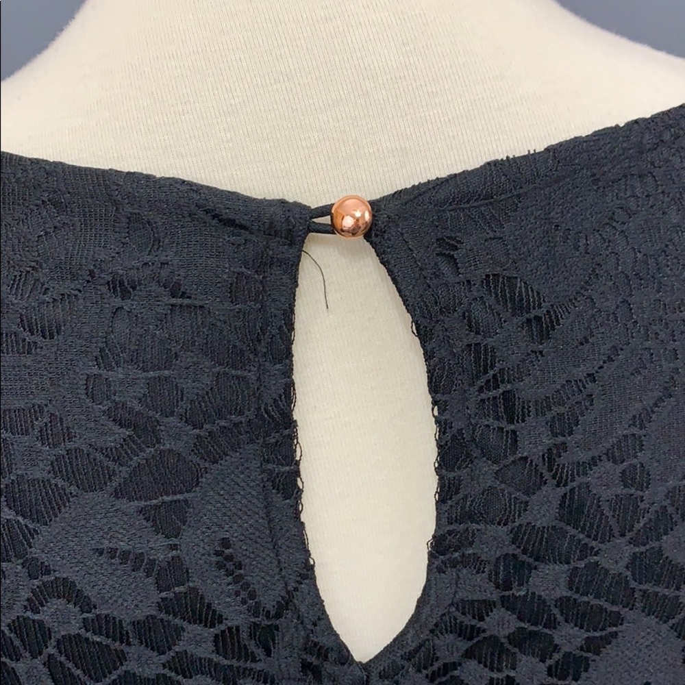 SALE lacy LBD - Picture 7 of 7